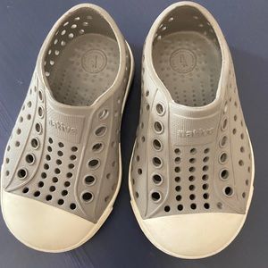 Toddler/Baby Jefferson Native Sneaker C4 EUC